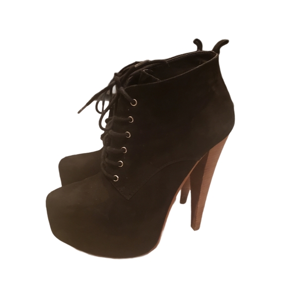 Aldo Shoes - Aldo Black Spiked High heel Ankle Boot Size 7